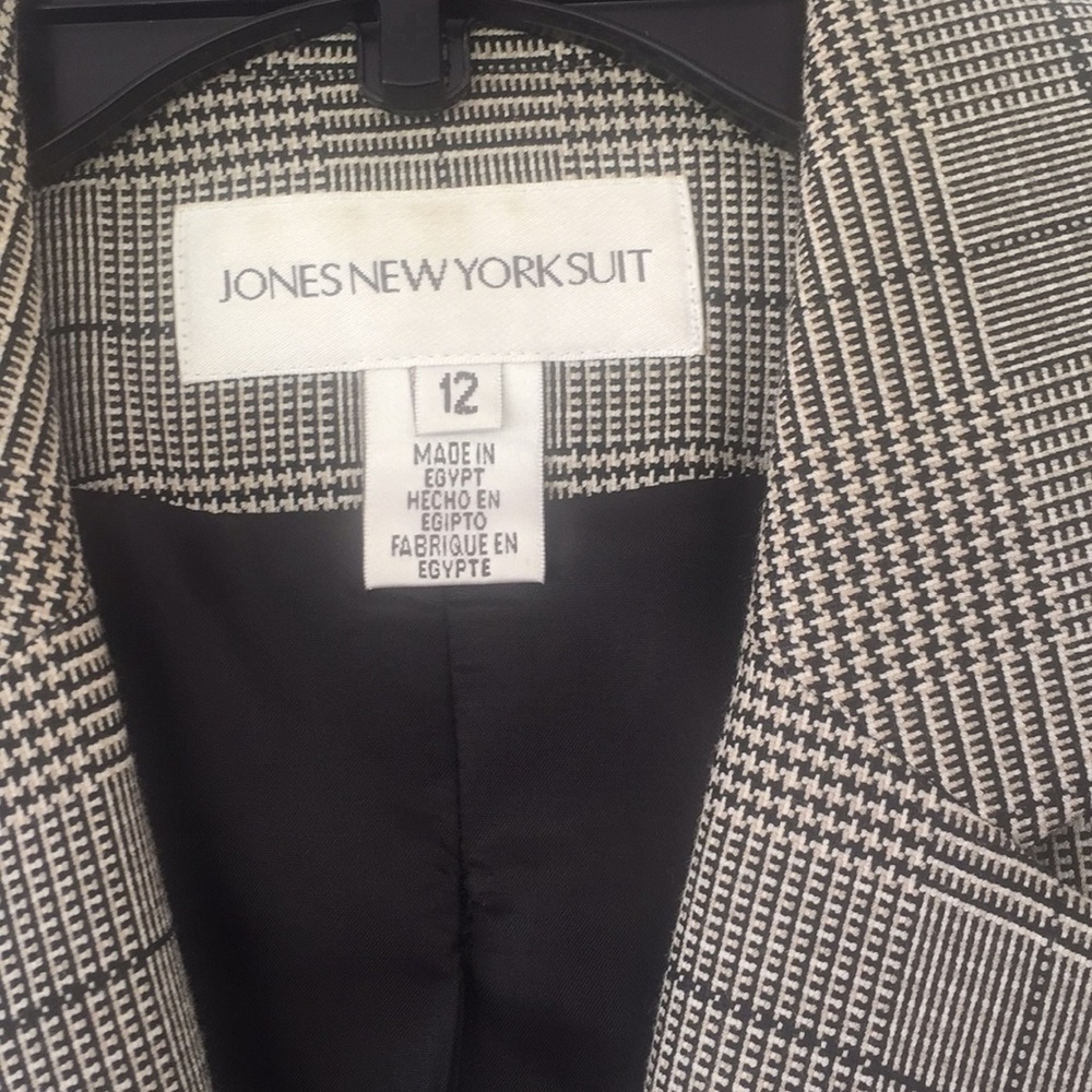 Jacket - Picture 2 of 2